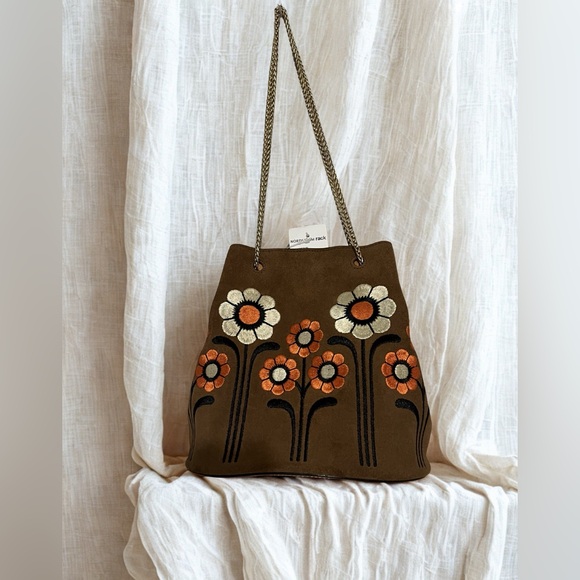 Nordstrom Handbags - Oria Kiely Brown Floral Embroidered bucket Tote Bag